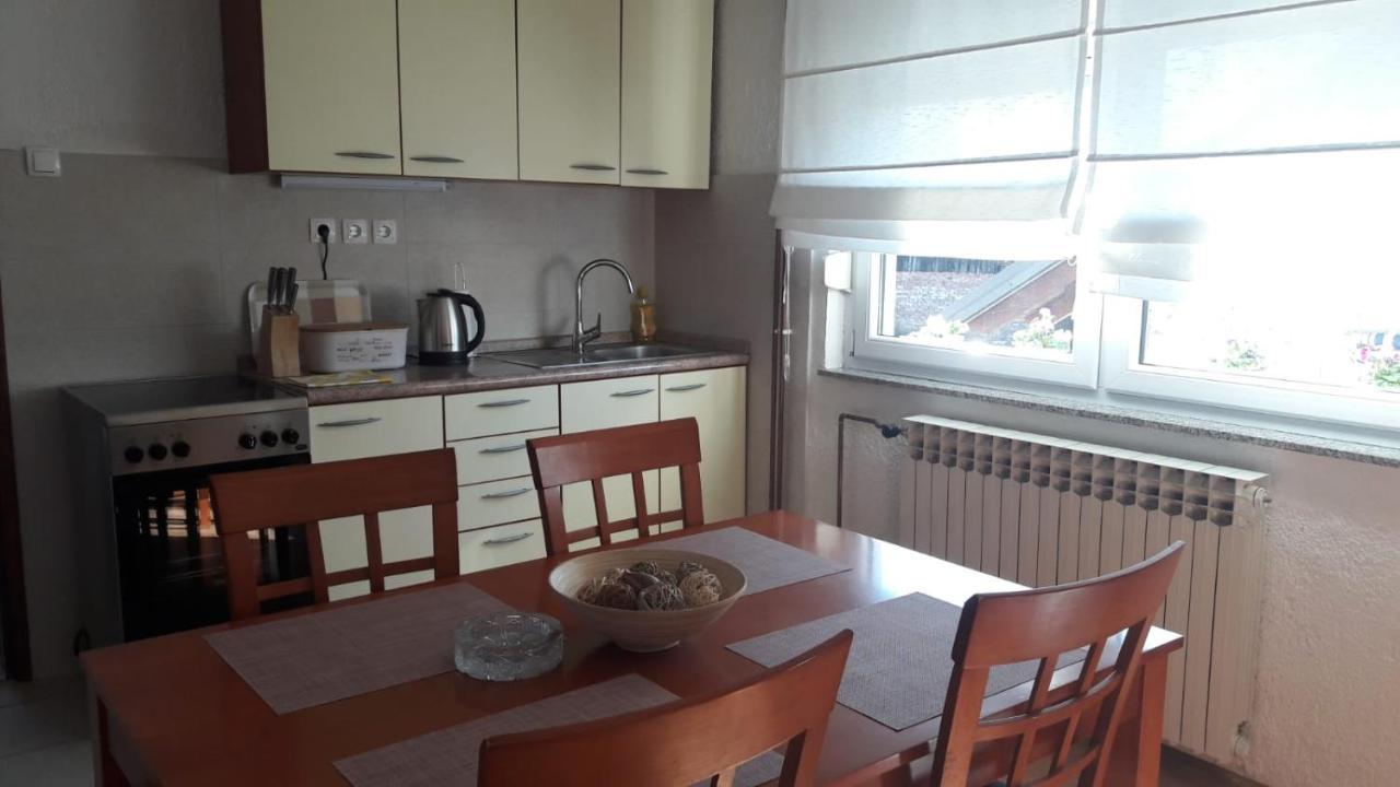 Apartment Upper Town Gospić Zewnętrze zdjęcie